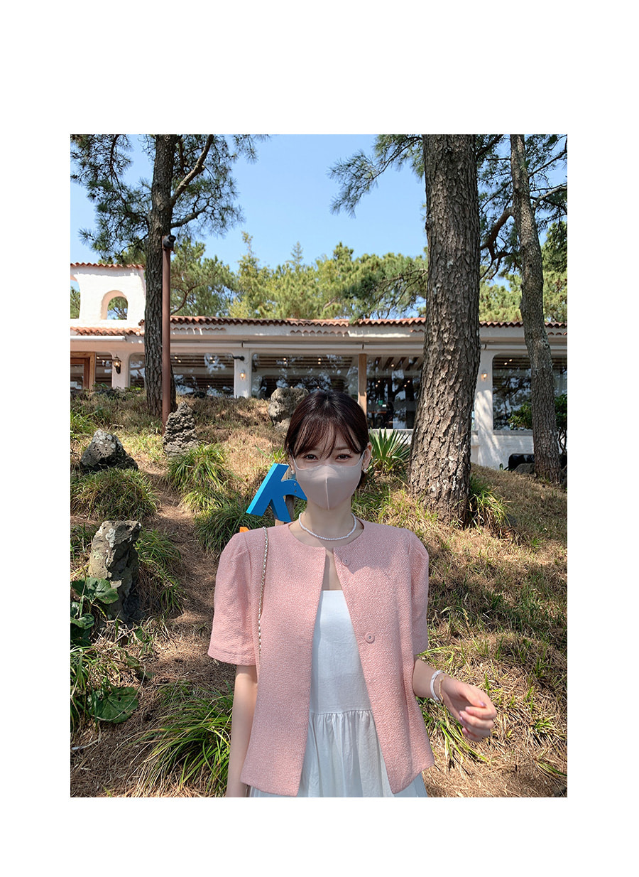 【 Sissy sissi 】 Purchasing agent Straight hair ~ Pleat shoulder Bubbles Short sleeve Tweed Jacket 18511
