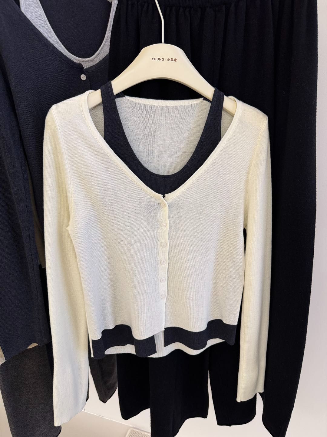 product-pic