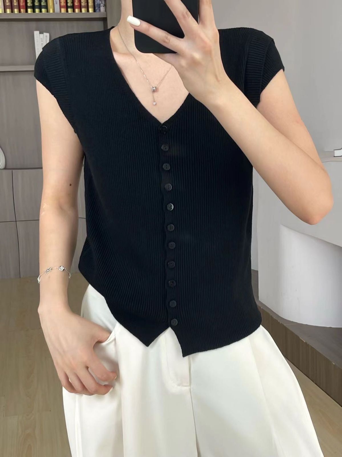 product-pic