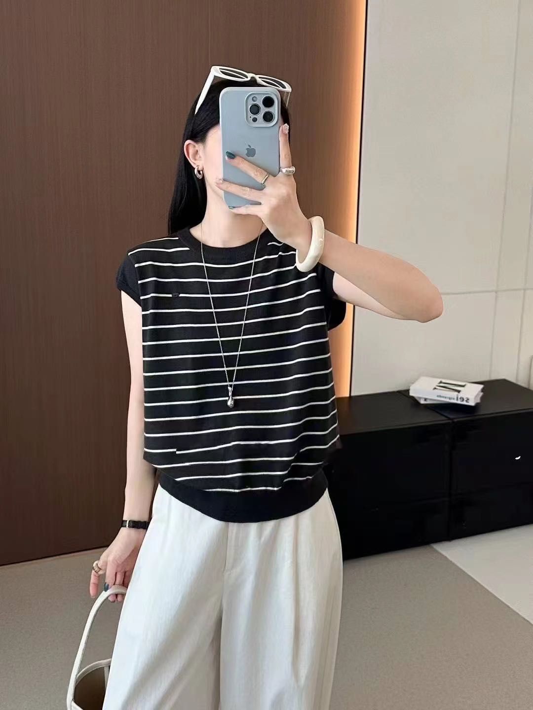 product-pic