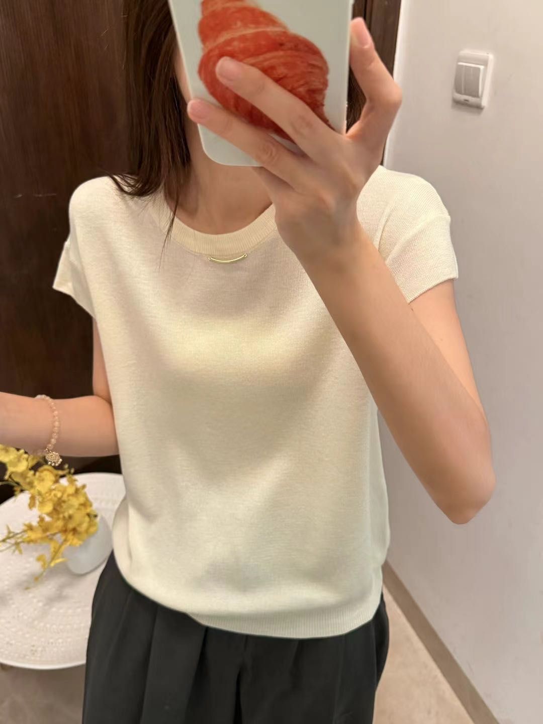 product-pic