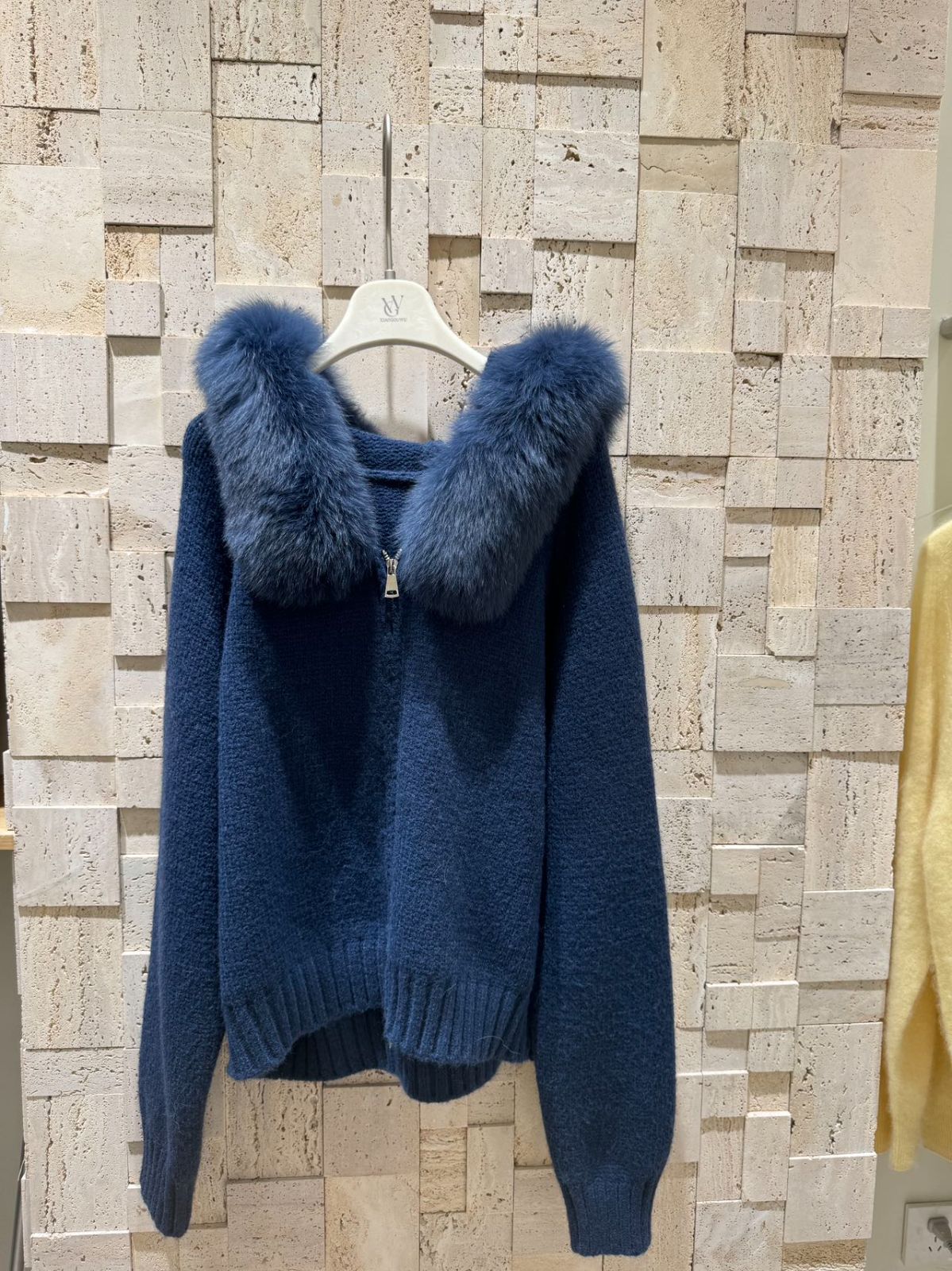 product-pic